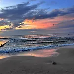 Nadmorski Relaks - Komfortowy Blisko Plazy W Sunset *