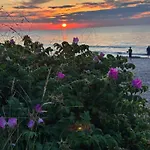 Nadmorski Relaks - Komfortowy Blisko Plazy W Sunset Apartman Grzybowo