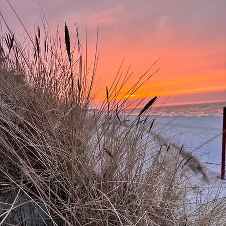 Nadmorski Relaks - Komfortowy Blisko Plaży W Sunset *