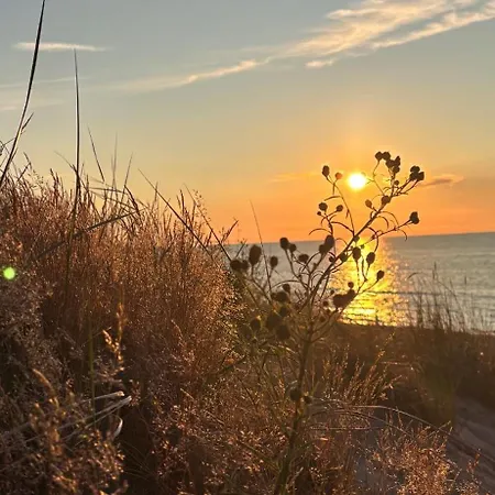 Apartman Nadmorski Relaks - Komfortowy Blisko Plazy W Sunset *