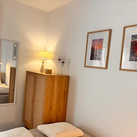 Apartman Nadmorski Relaks - Komfortowy Blisko Plazy W Sunset