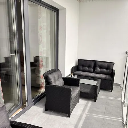 Nadmorski Relaks - Komfortowy Blisko Plazy W Sunset Apartman Grzybowo