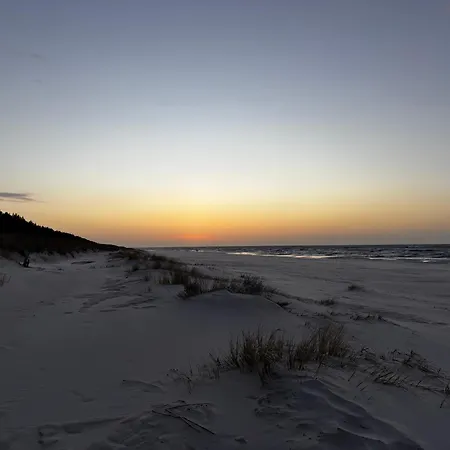 Nadmorski Relaks - Komfortowy Blisko Plazy W Sunset アパート グジボボ
